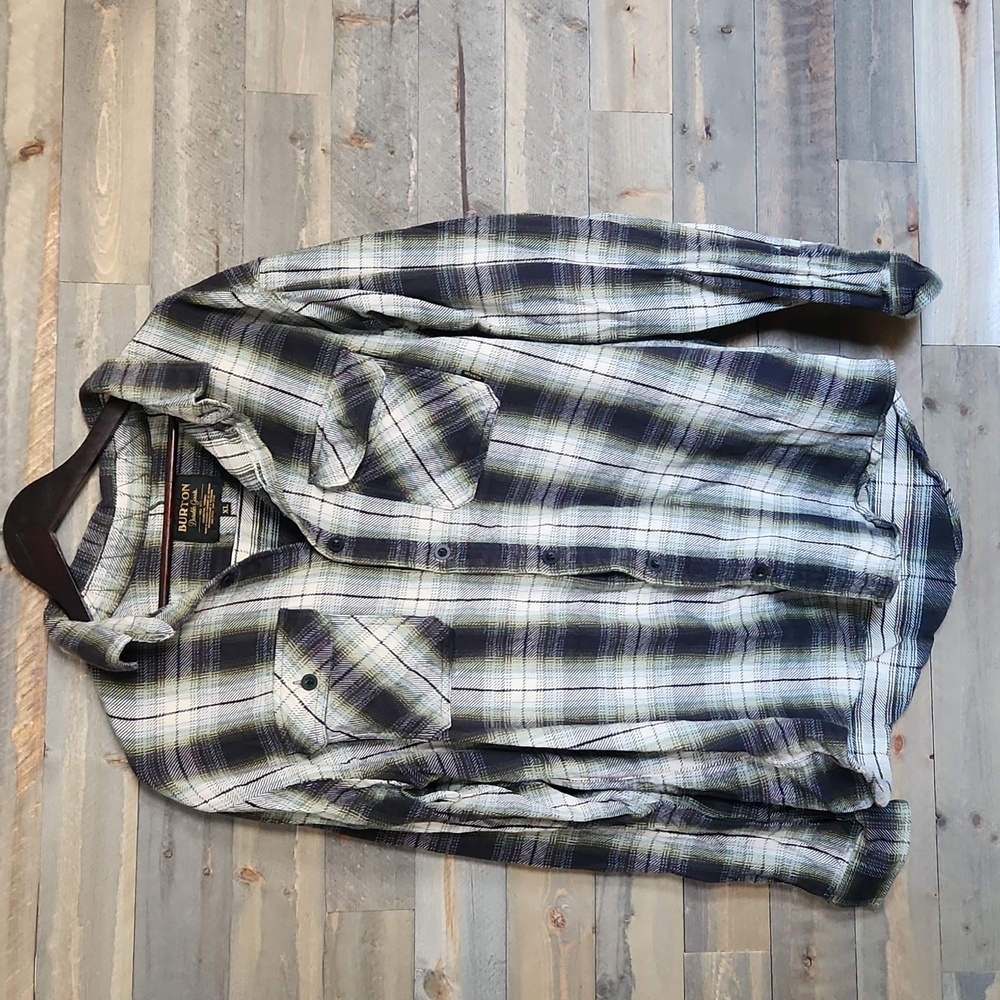 Burton green, black, and white flannel size XL